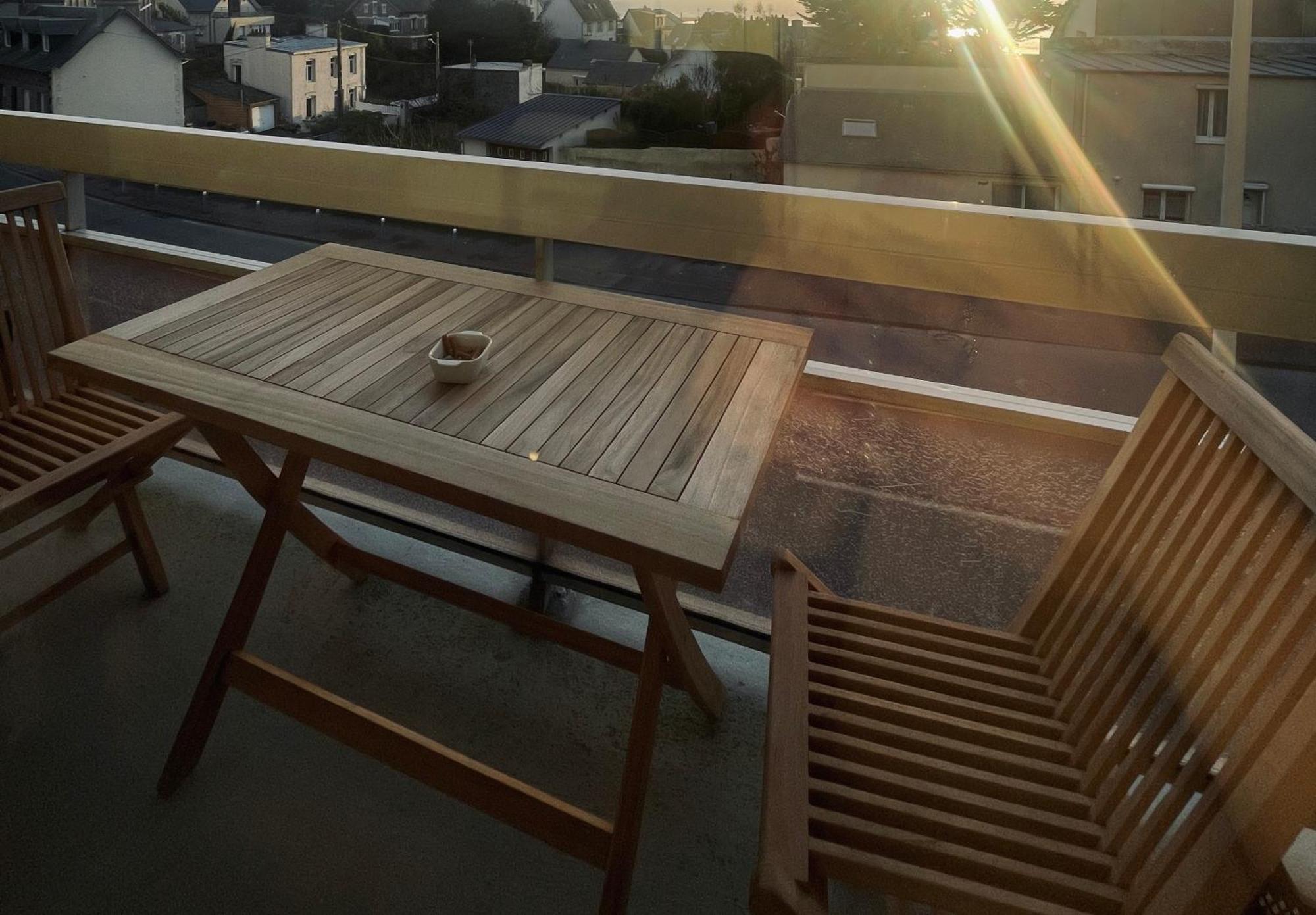 Appartement Vue Mer Proche Plage Et Centre Granville Zewnętrze zdjęcie